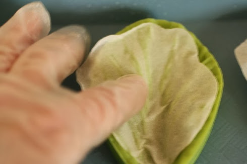 veining wafer paper petals