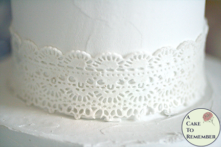 cake lace on the cake