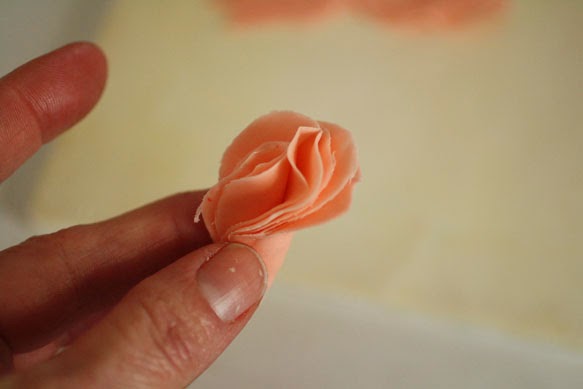 gumpaste rose petals