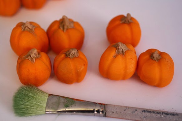 gumpaste pumpkins