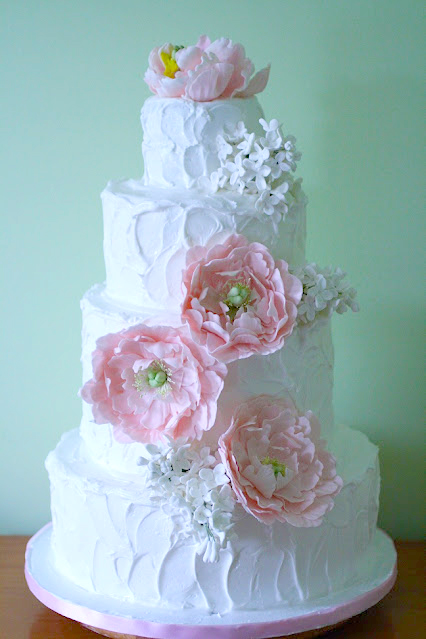 peony_and_lilac_cake with rustic icing