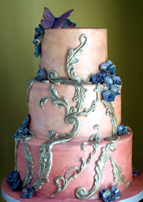 pink ombre and metallic details wedding cake