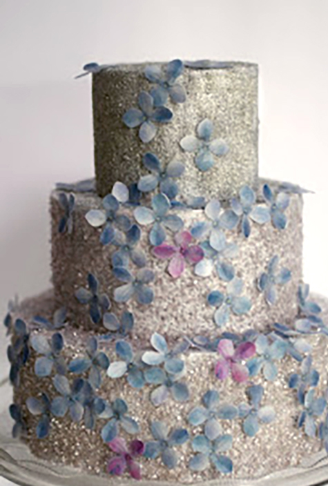 silver glitter wedding cake
