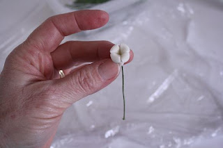 making pulled flowers