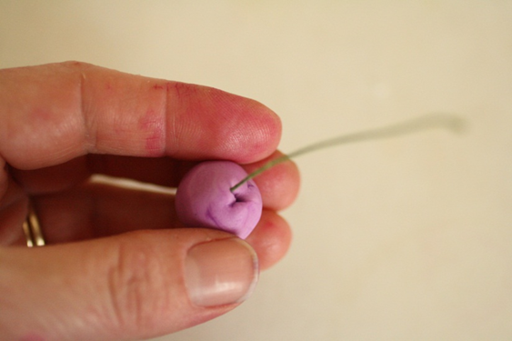 putting gumpaste ball on a wire
