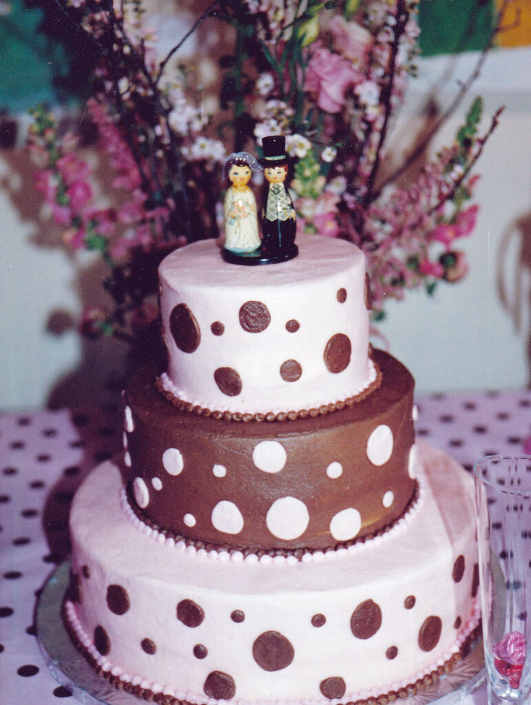 pnk and chocolate brown polka dots wedding cake