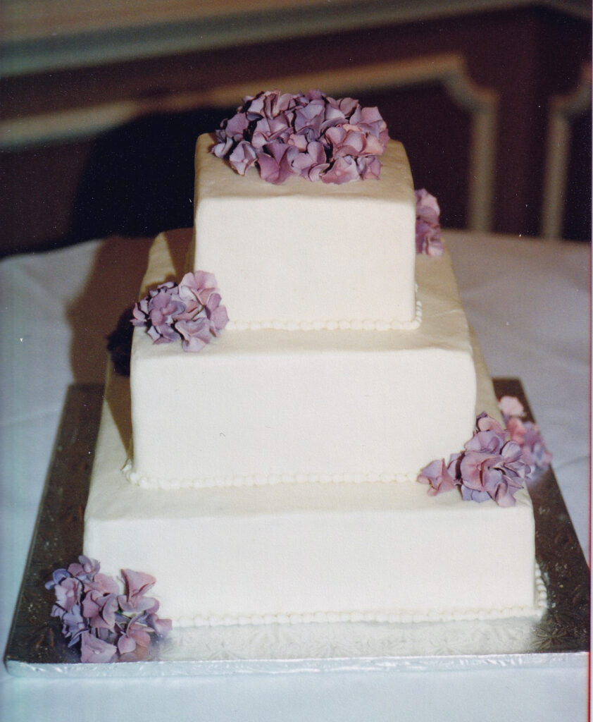 square tiers with gumpaste hydrangeas wedding cake