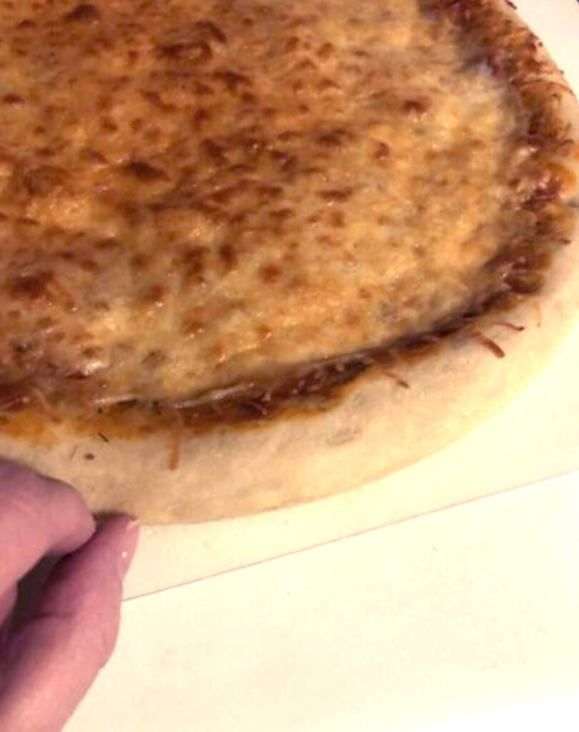 baked pizza crust